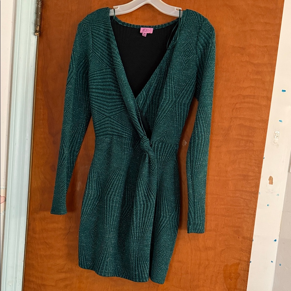 Francesca's Collections Emerald Green Long Sleeve Mini Dress